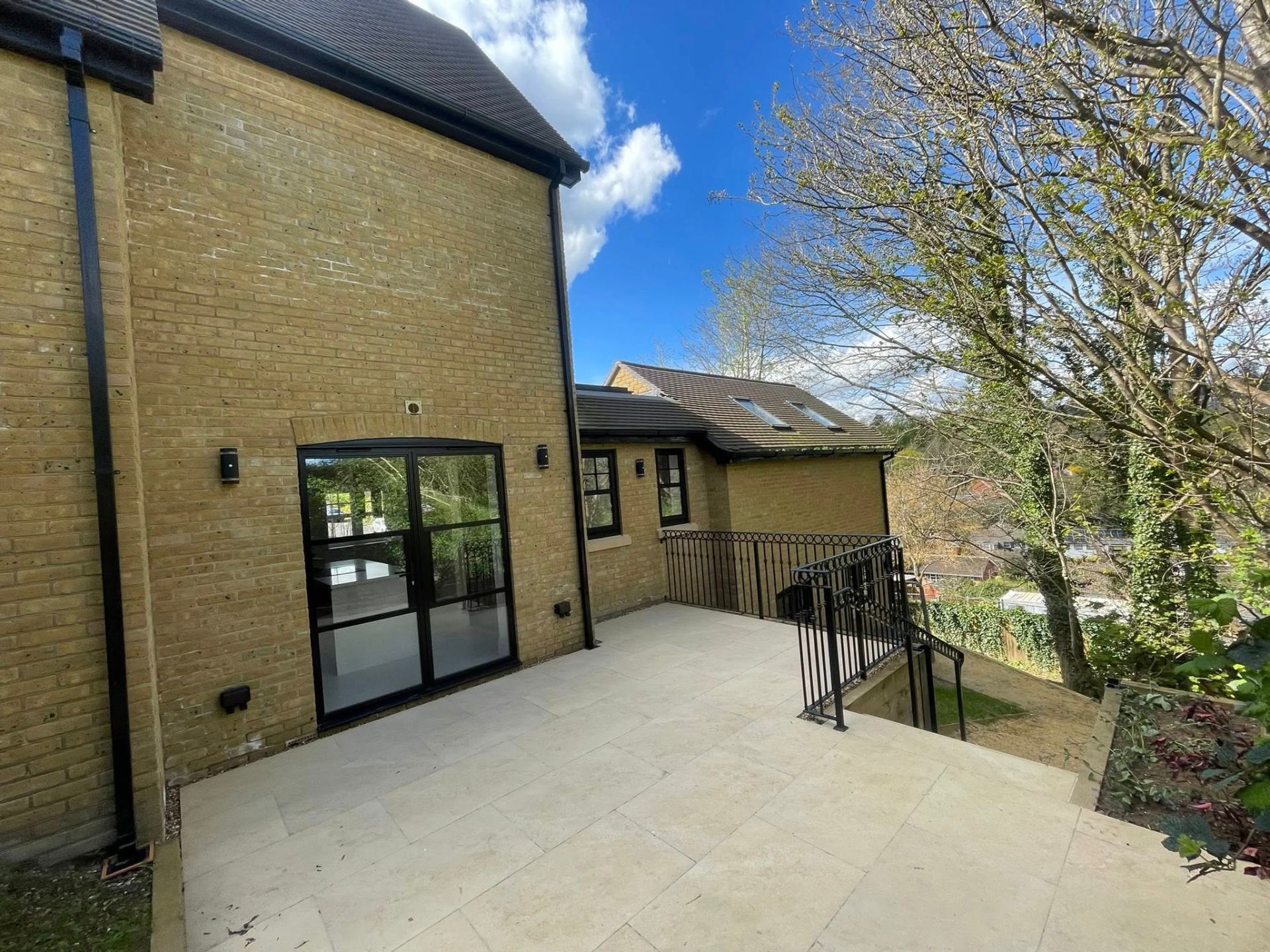 Philbert Construction project — recent work across Reading & Berkshire (96)